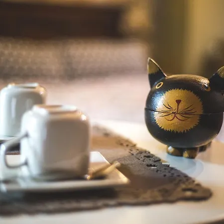 Caserio Da Castineira *