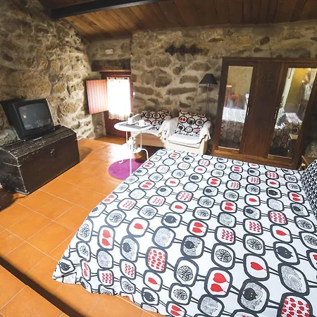 Caserio Da Castineira Sas do Monte