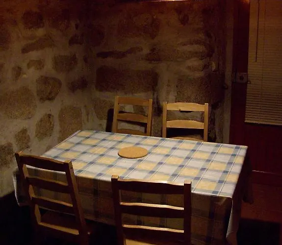 Caserio Da Castineira Sas do Monte