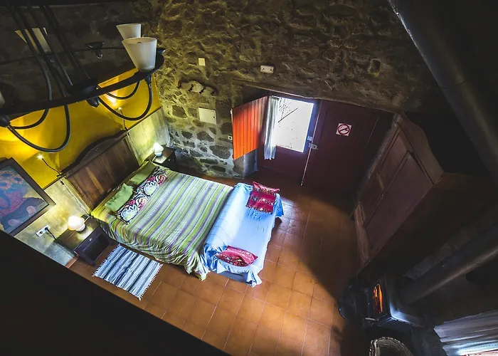 Caserio Da Castineira * Sas do Monte