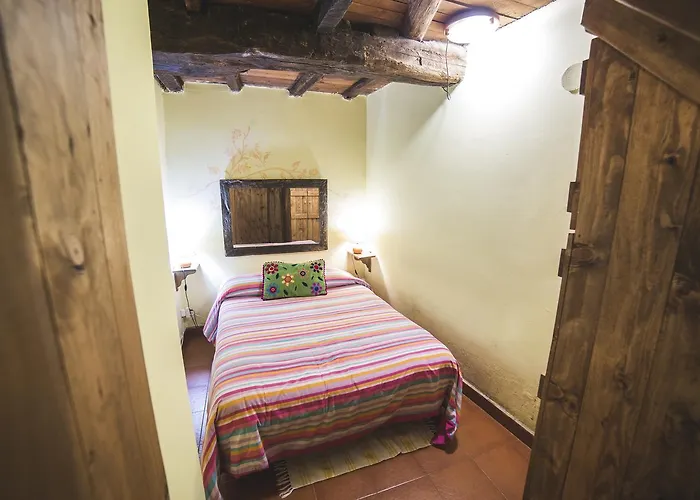 Caserío Da Castiñeira * Sas do Monte